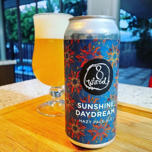 8 Wired Sunshine Daydream Hazy Pale Ale ⠀